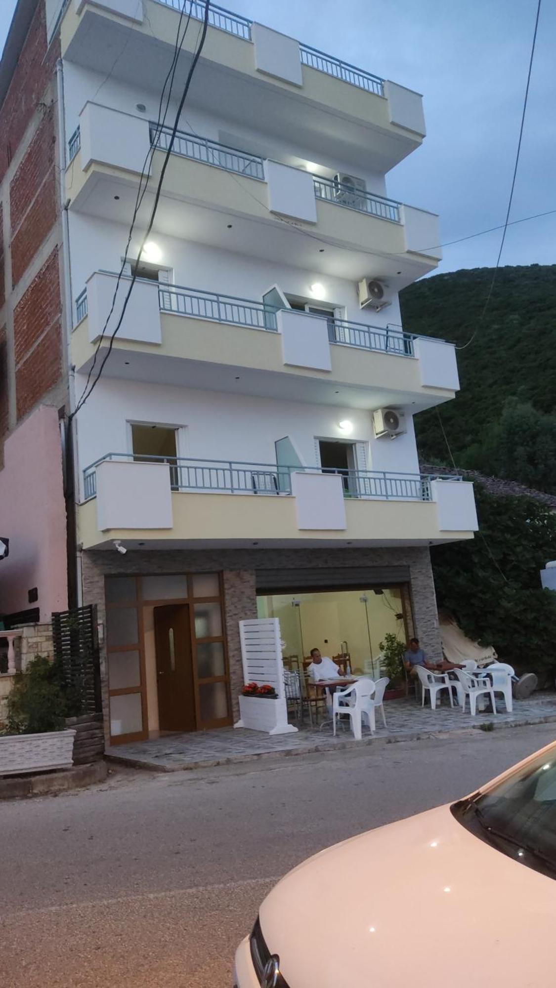 Lukova Center Apartments Εξωτερικό φωτογραφία